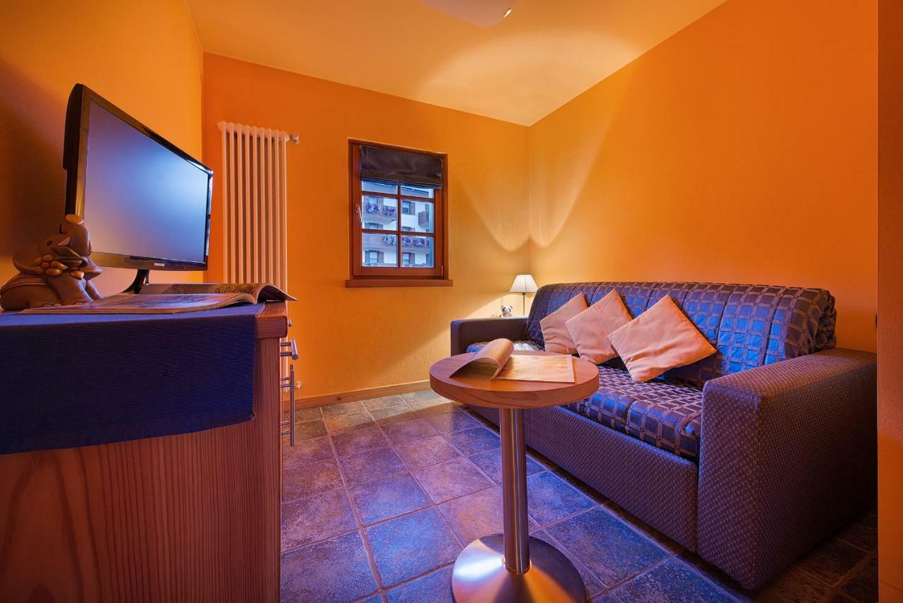 Chalet Matteo Ливиньо Екстериор снимка